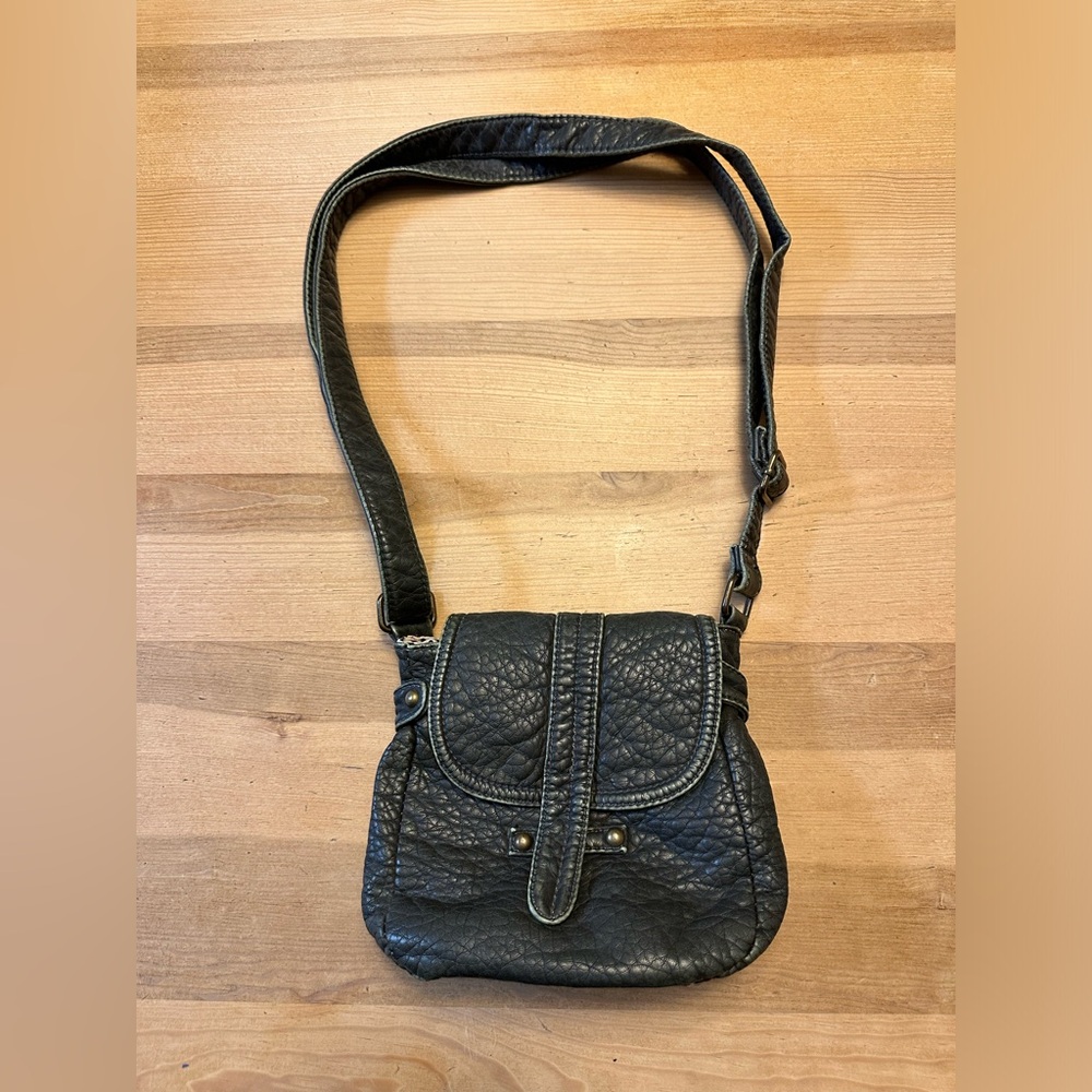 Joy Susan Green Faux Leather Bag / Crossbody Purse